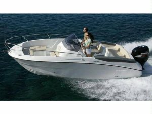 Renting of small boats in Barcelona | Sailing BCN